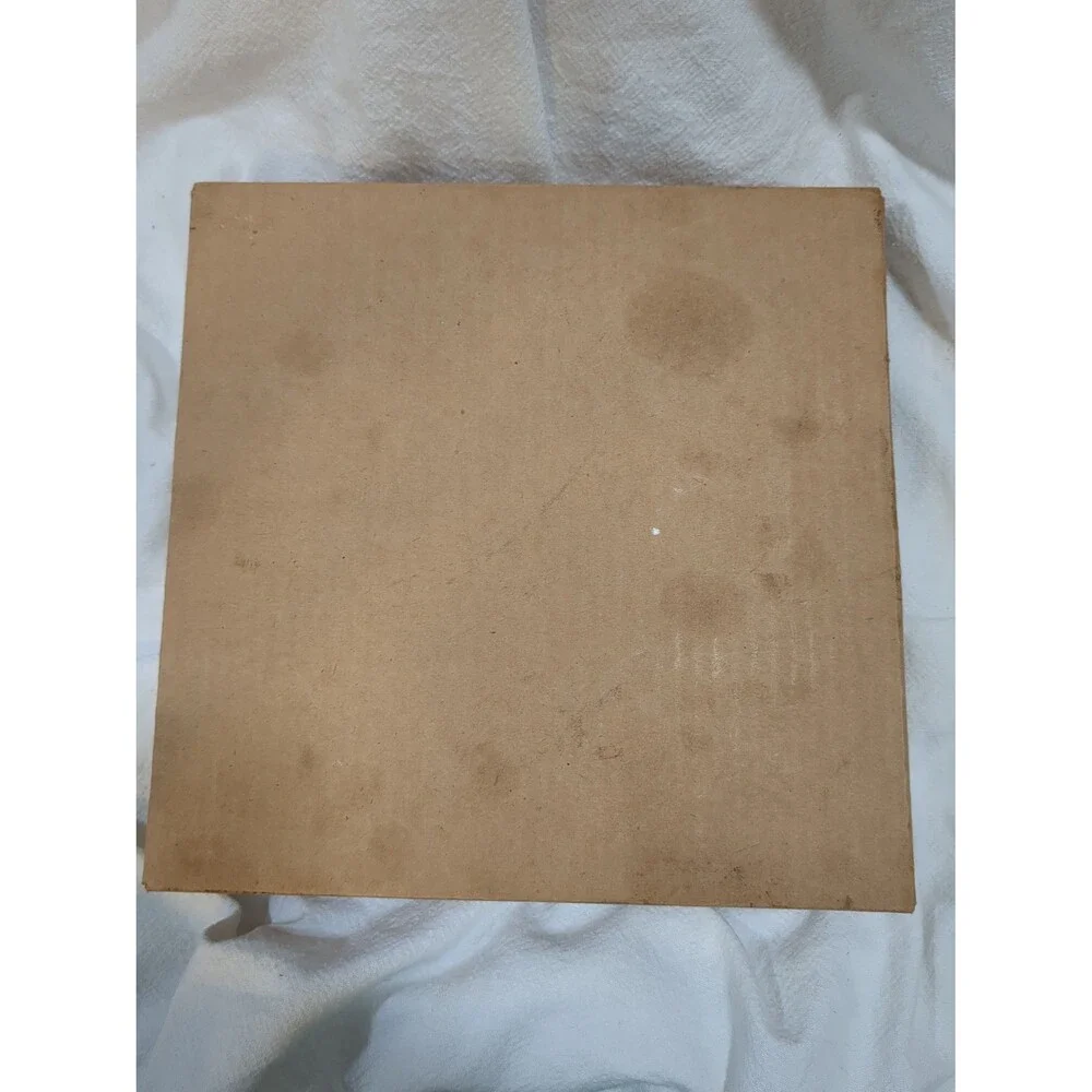 Vintage new in box 9-in stoneware pie plate pampered chef kitchen baking